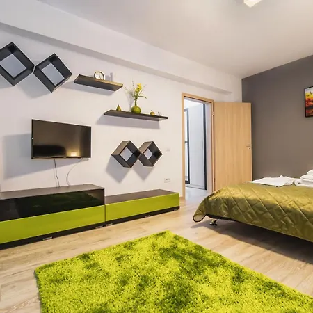 Apartament - Located By The Forest, Near Afi Mall, And Moments Away From The Old Town