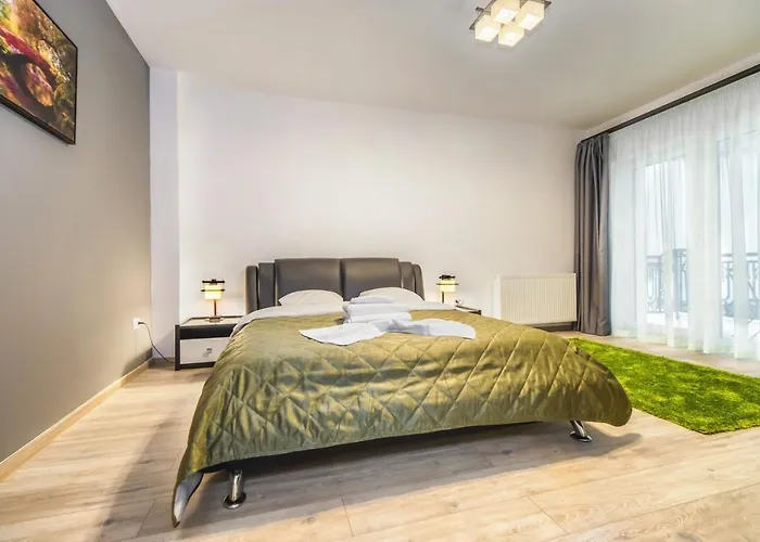 Apartament - Located By The Forest, Near Afi Mall, And Moments Away From The Old Town